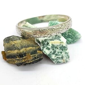 $54 Brighton "ESSEX" Bangle w Art Deco  Scrollwork, Swirls, & Pattern! Retired